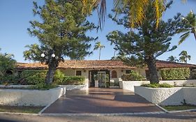 Cabo Blanco Hotel&Marina